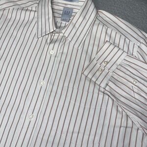Gap Dress Shirt Men Sz L 16-16½ Gray Brown Striped Fitted  Long Sleeve Button Up